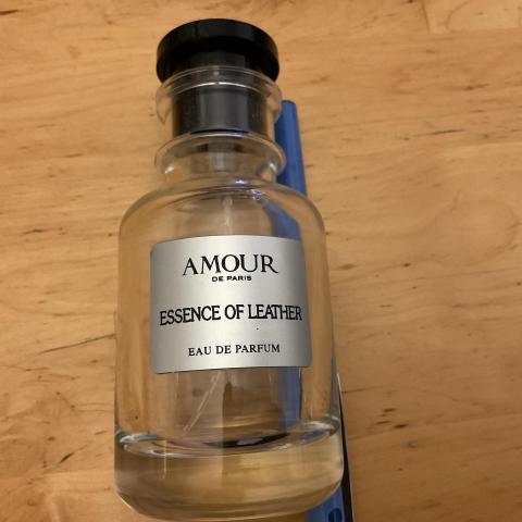 troc de  Flacon de parfum, sur mytroc