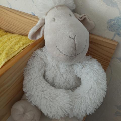 troc de  Peluche mouton, sur mytroc