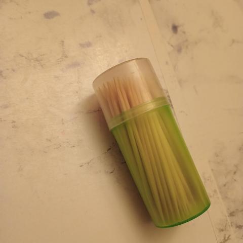 troc de  Boite de cure dents, sur mytroc