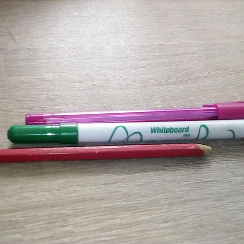 troc de  lot de stylo feutre veleda et crayon de couleur, sur mytroc