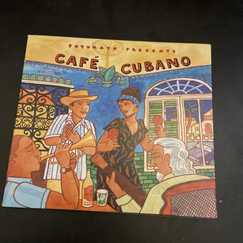 troc de  CD  Café cubano, sur mytroc