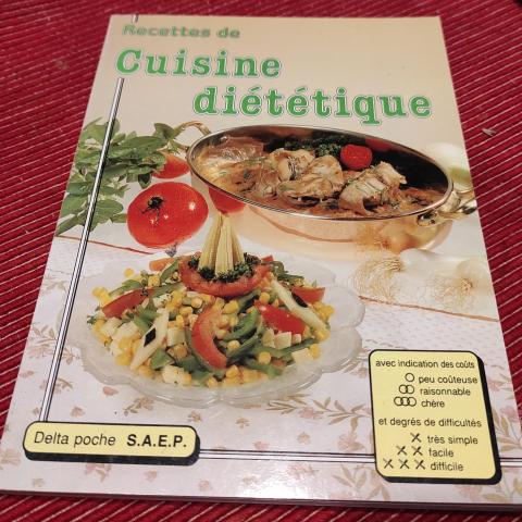 troc de  Réservé Livre de recettes cuisine diététique, sur mytroc