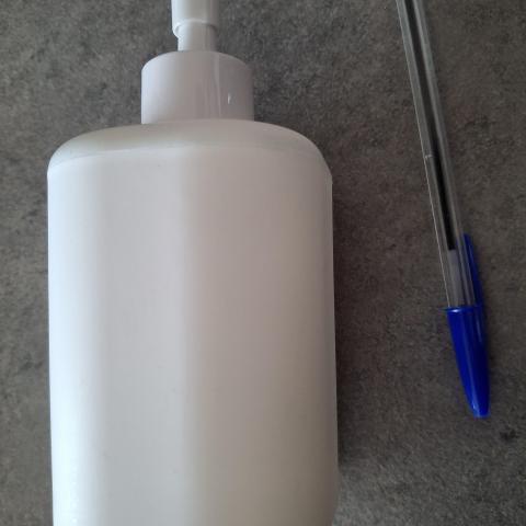 troc de  Flacon pompe, sur mytroc