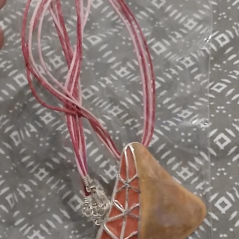 troc de  Reserver Divers Troc  Collier Femme, sur mytroc