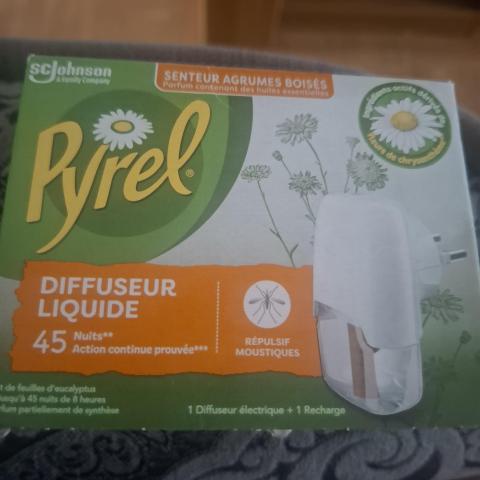 troc de  Reserve Anti moustique diffuseur +recharge, sur mytroc