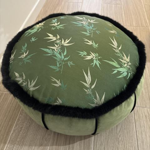 troc de  Gros coussin, sur mytroc