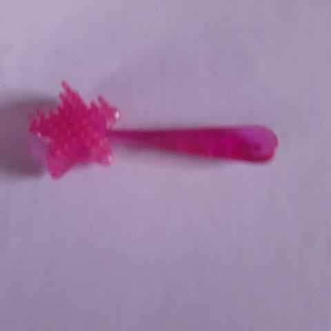 troc de  petite brosse dans le style barbie, sur mytroc