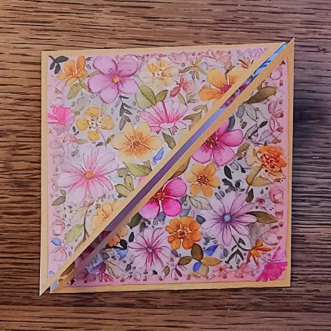 troc de  Carte florale qui s'ouvre., sur mytroc