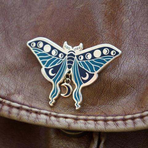 troc de  Broche Email Cloisonné Papillon Collection H&Co, sur mytroc