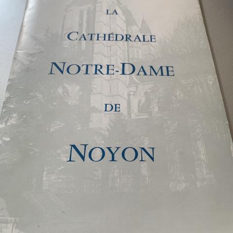 troc de  La cathédrale Notre-Dame de Noyon, sur mytroc