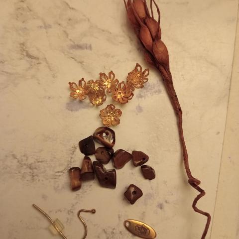 troc de  Cristaux breloque matériels bijoux, sur mytroc