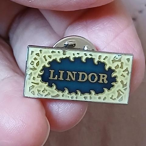 troc de  Reserver. Pins " LINDOR ', sur mytroc