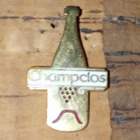 troc de  Pin's champagne avec attache réserver ventura, sur mytroc