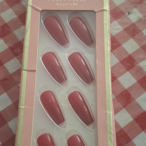 troc de  Faux ongles, sur mytroc