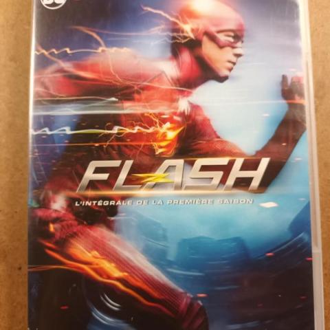 troc de  DVD - Flash - Intégral Saison 1, sur mytroc