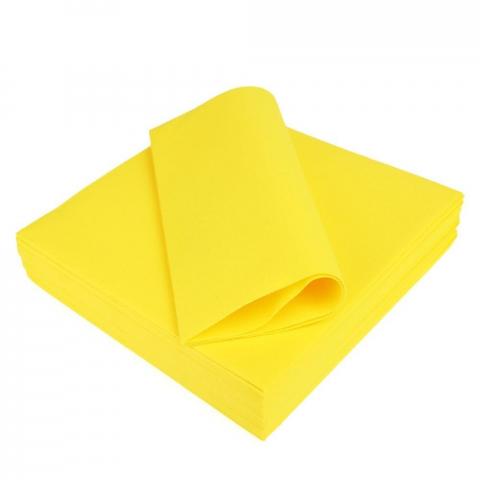 troc de  une cinquantaine de feuilles de papier format A4 jaune vif, sur mytroc