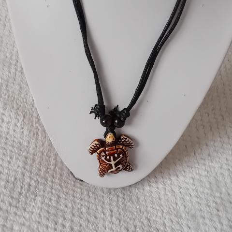 troc de  Collier Femme " Tortue ", sur mytroc