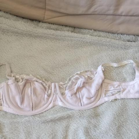 troc de  reserve    soutien gorge mauve clair marque allande taille 105 bonnet C, sur mytroc