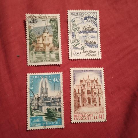 troc de  Réservé Lot timbres ville années 1960, sur mytroc