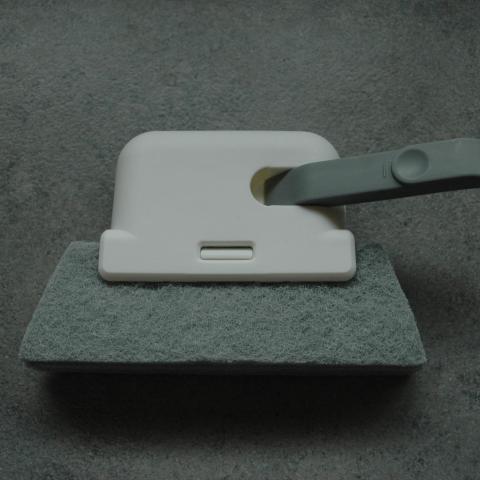 troc de  Eponge pour nettoyage rebords de fenêtres pvc, sur mytroc
