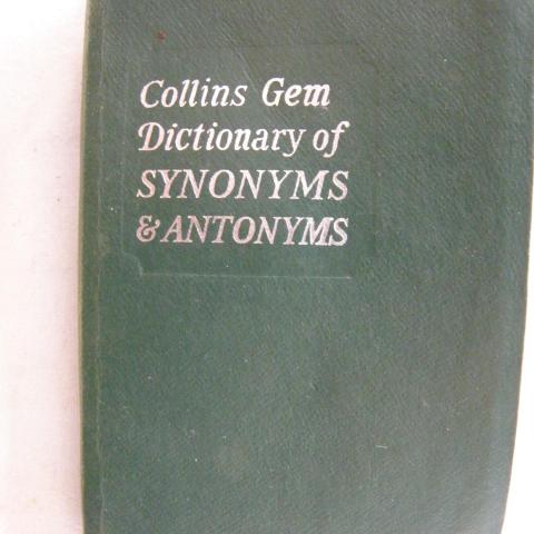 troc de  Ancien petit dictionnaire Anglais Collins Synonyms & Antonyms, sur mytroc