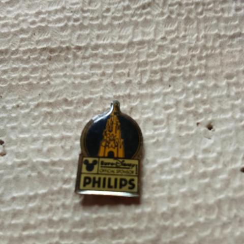 troc de  Pin's sans attache, sur mytroc