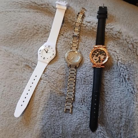 troc de  Lots De Montres Qui Non Pas De Piles, sur mytroc