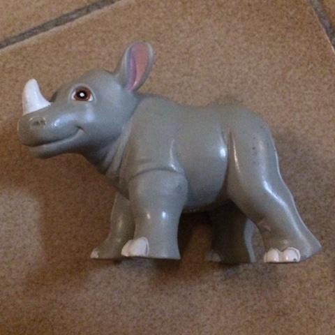 troc de  Figurine bébé rhinocéros, sur mytroc