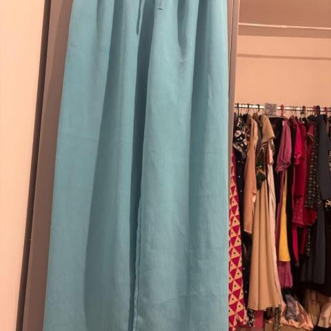 troc de  Pantalon fluide taille Unique, sur mytroc