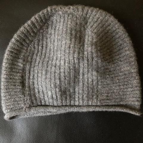 troc de  Bonnet gris United Colors of Benetton taille unique, sur mytroc