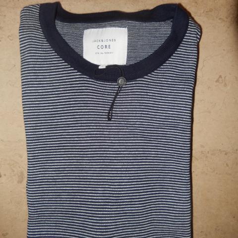 troc de  Pull Jack & Jones ( Taille L ) neuf, sur mytroc