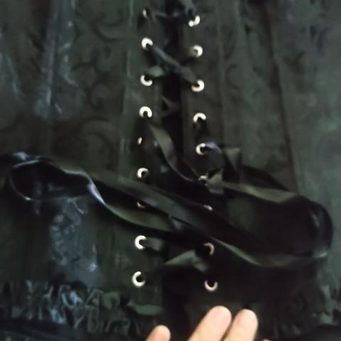 troc de  Joli corset noir., sur mytroc
