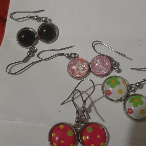 troc de  Lot 4 paires boucles d oreilles, sur mytroc