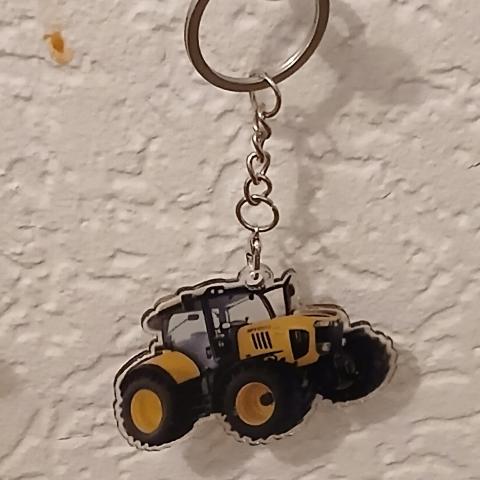 troc de  Reserver Divers Troc  Clé " Tracteur ", sur mytroc