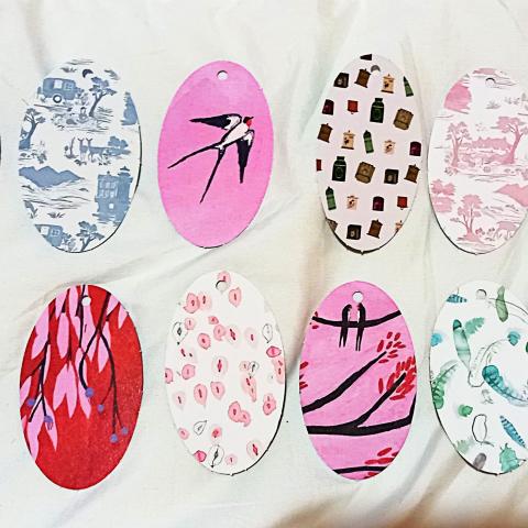 troc de  12 étiquettes., sur mytroc