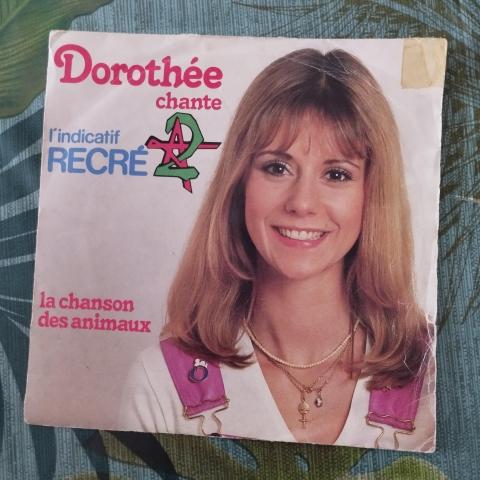 troc de  Rare Disque vinyle 45T Dorothée - Récré A2, sur mytroc