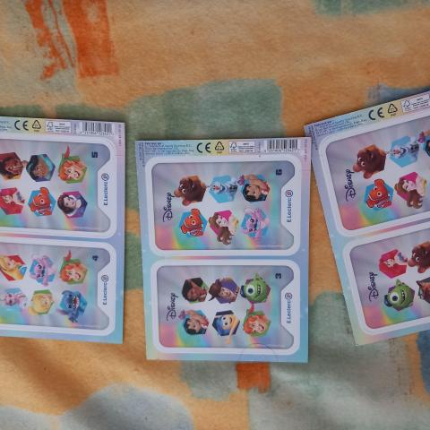 troc de  3 pochettes Leclerc Disney  envoi compris réservé, sur mytroc