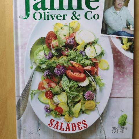 troc de  livre salade jamie oliver, sur mytroc