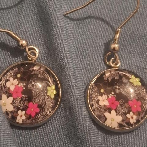 troc de  Reserve Boucles d'oreilles, sur mytroc