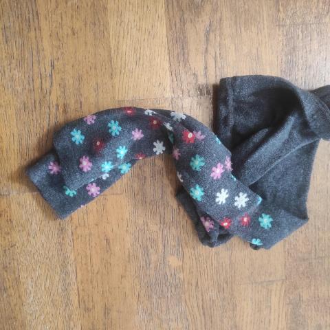 troc de  Collant sans pied 7/8 ans, sur mytroc