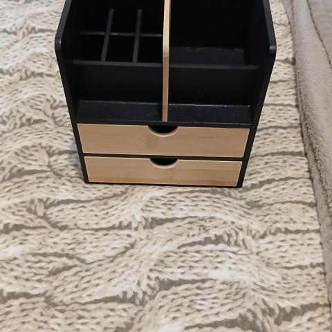 troc de  Reserver Celvi  Un Meuble Pour Bureau, sur mytroc