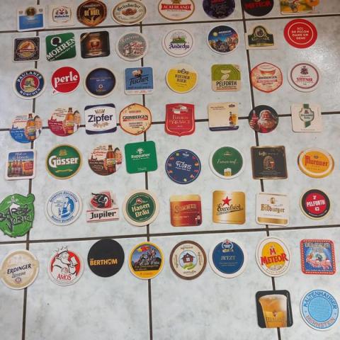 troc de  lot de 50 dessous de verre différents, sur mytroc