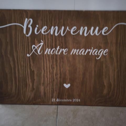 troc de  Panneaux " bienvenue à notre mariage ''et "Plaids chauds", sur mytroc