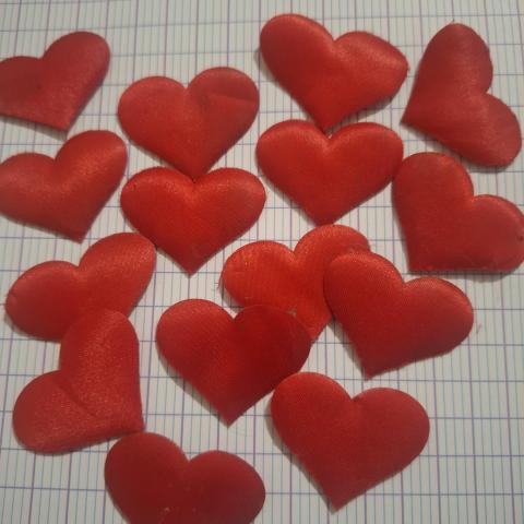 troc de  15 cœurs satin, sur mytroc