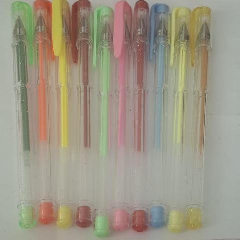 troc de  Lot 10 stylos gel, sur mytroc