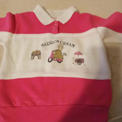 troc de  Sweat 1 an blanc et rose, sur mytroc