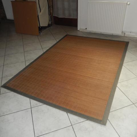 troc de  Tapis 160 - 227 Très bon etat, sur mytroc