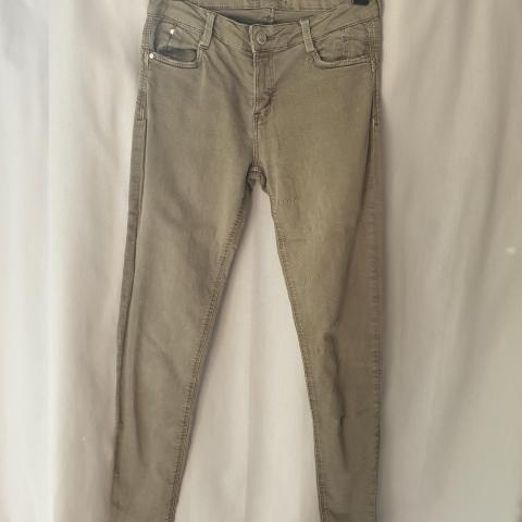 troc de  Jean skinny T 36, sur mytroc