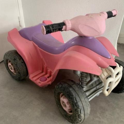 troc de  Quad rose, sur mytroc