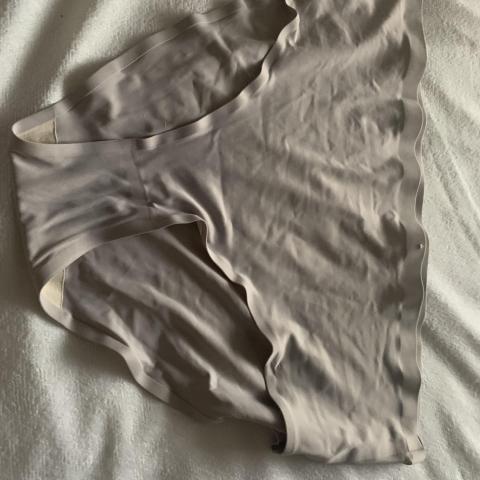 troc de  Culotte 48/50 bon état, sur mytroc